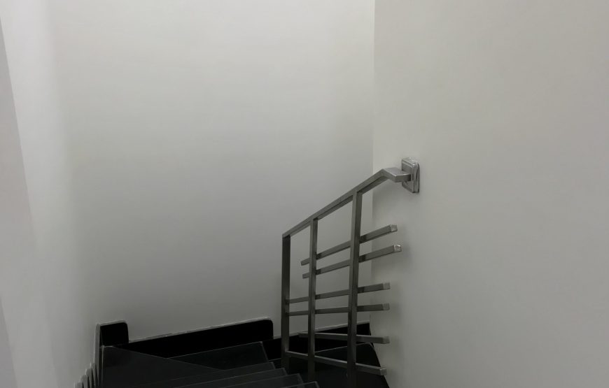 Reemyvera duplex apartment