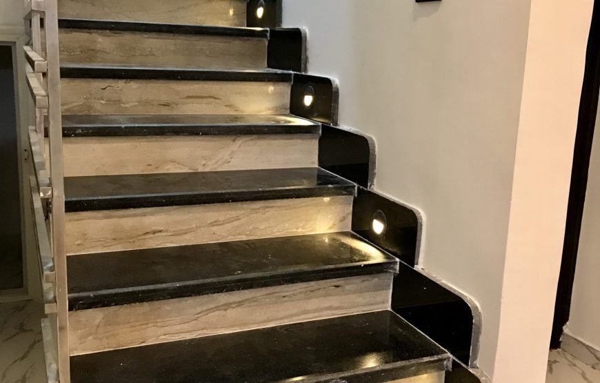 Reemyvera duplex apartment